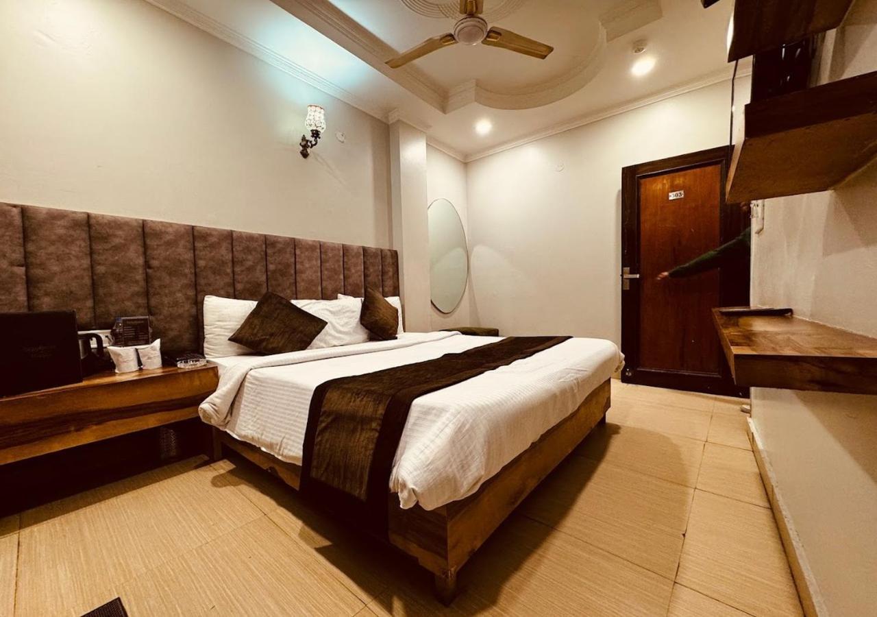 Hotel Jai Balaji, Paharganj, New Delhi Railway Station Dış mekan fotoğraf