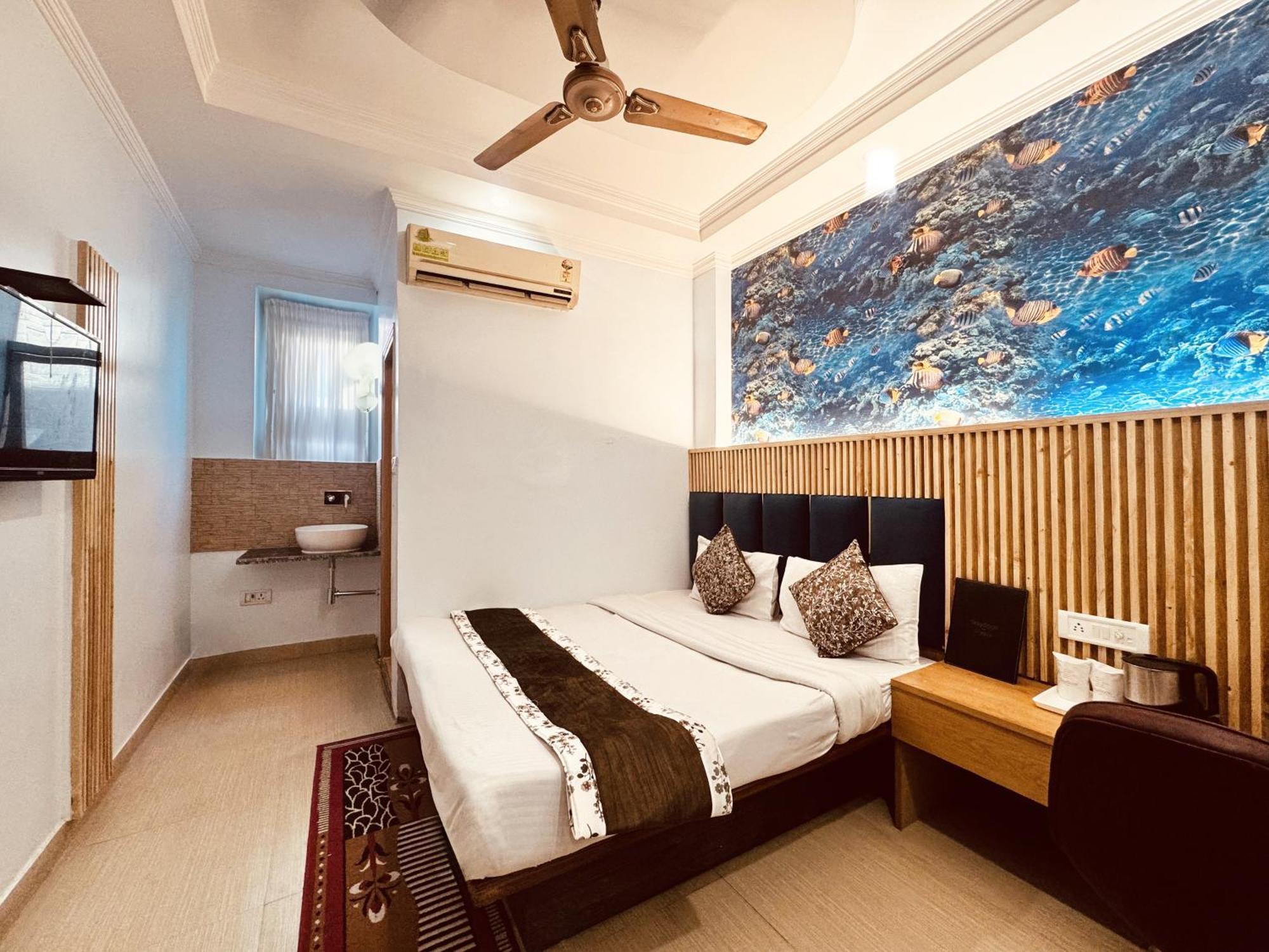 Hotel Jai Balaji, Paharganj, New Delhi Railway Station Dış mekan fotoğraf