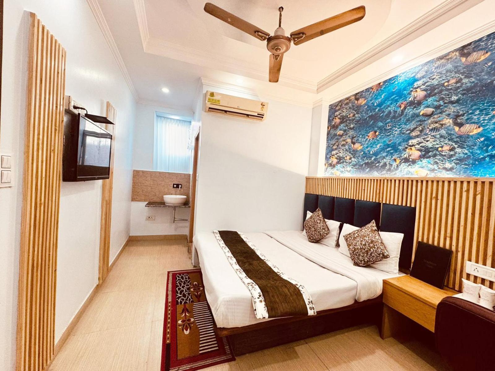 Hotel Jai Balaji, Paharganj, New Delhi Railway Station Dış mekan fotoğraf