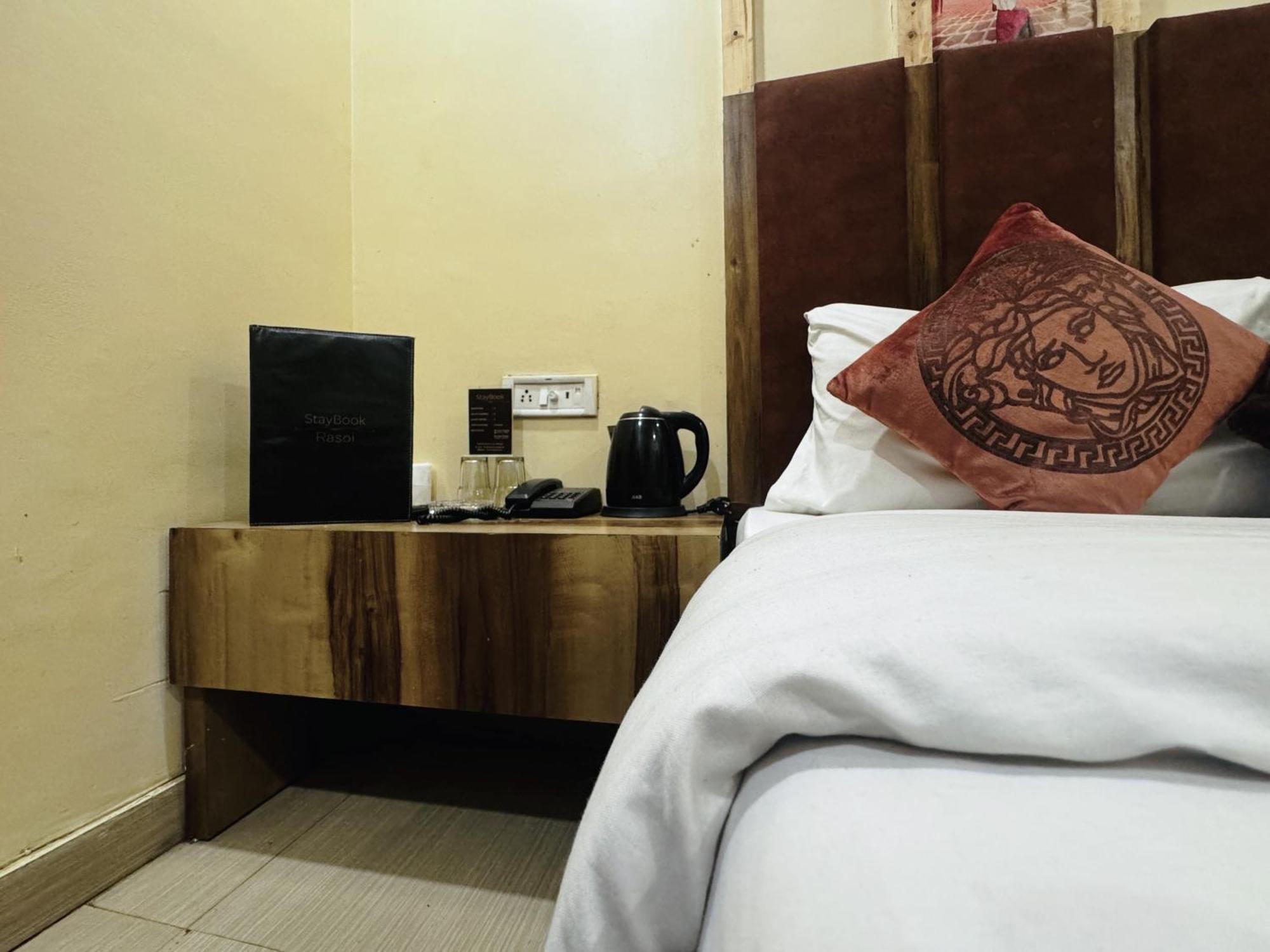 Hotel Jai Balaji, Paharganj, New Delhi Railway Station Dış mekan fotoğraf
