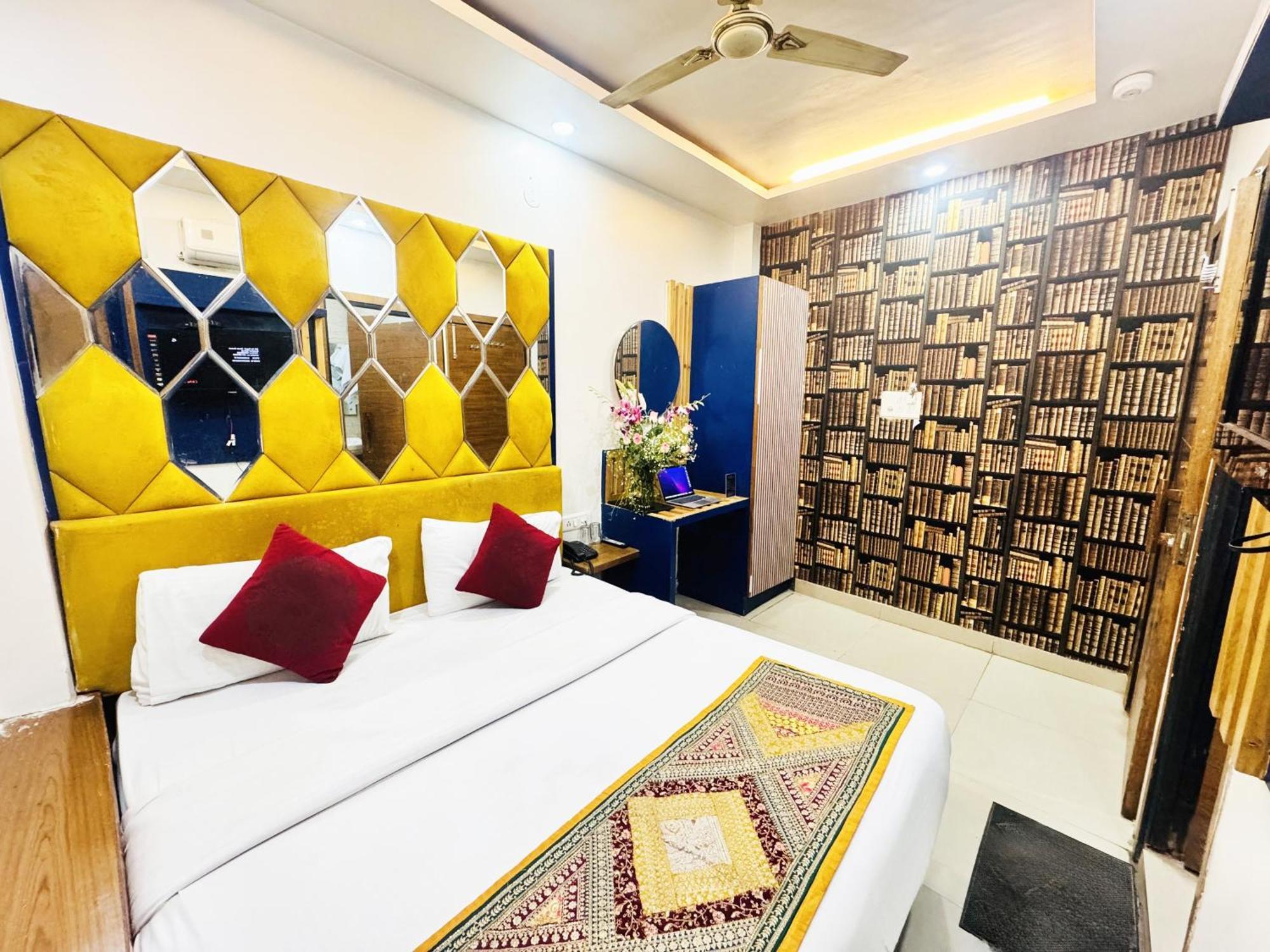 Hotel Jai Balaji, Paharganj, New Delhi Railway Station Dış mekan fotoğraf